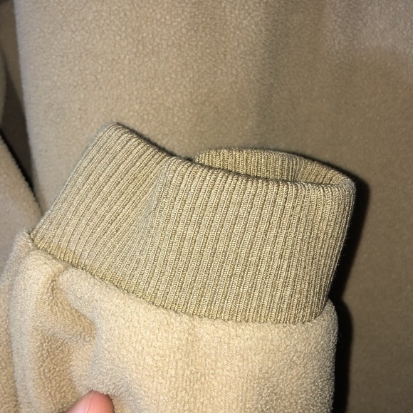 Columbia vintage men’s crew neck pull over sweatshirt tan causal medium/large - Picture 4 of 5